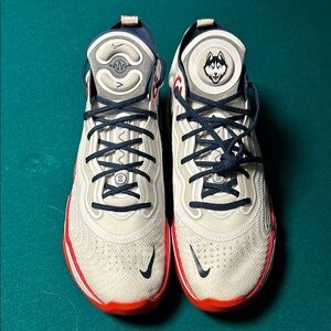 Nike Air Zoom GT - UConn